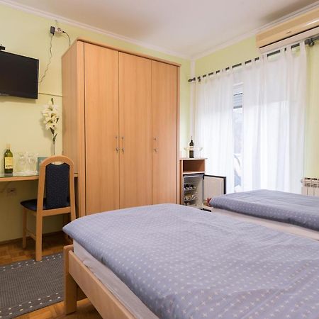 Guest House Bagi Pozega Exterior foto